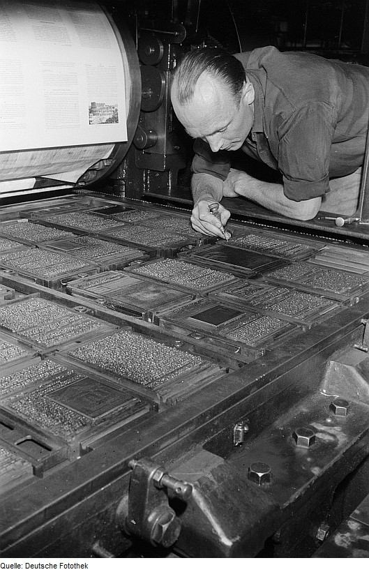 Type set by hand in the chase